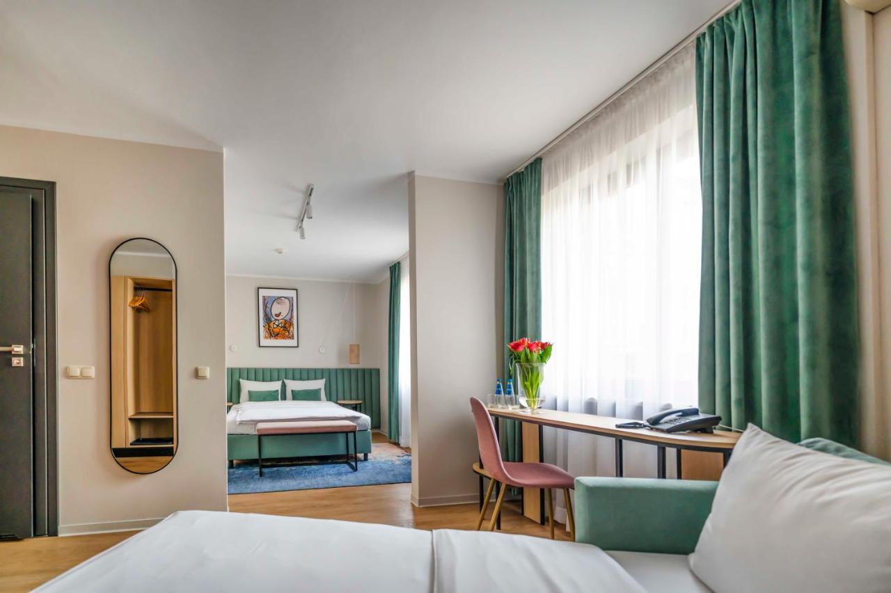 Hotel H12**** Krakow Exterior photo